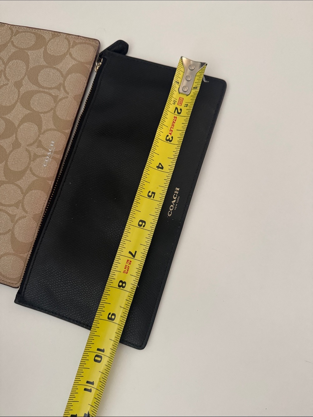 2 Coach Zip Slim Pouch Signature Monogram Tan Pink Lined / Black Pebble Leather - Picture 13 of 13